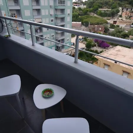 Kaja ' ' Polisi i Vogel